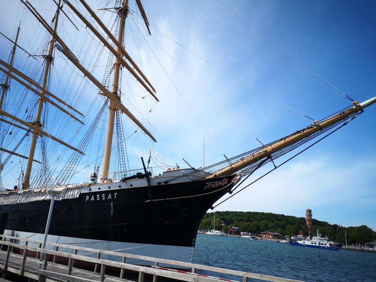 リューベックHaus Achterdeckアパートメント エクステリア 写真